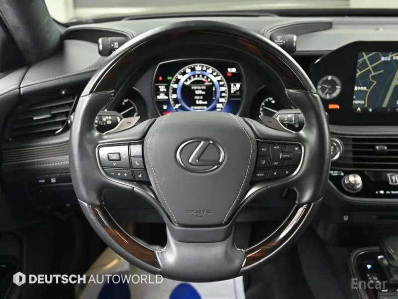 2022 Lexus LS с пробегом 52 816 км