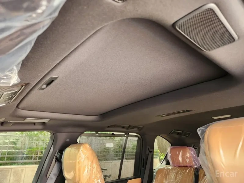 2025 Lexus LX с пробегом 13 км