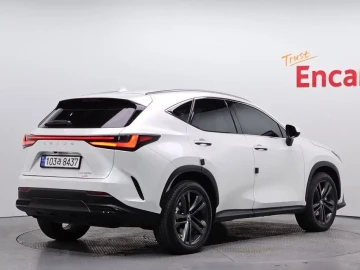 2024 Lexus NX с пробегом 17 075 км