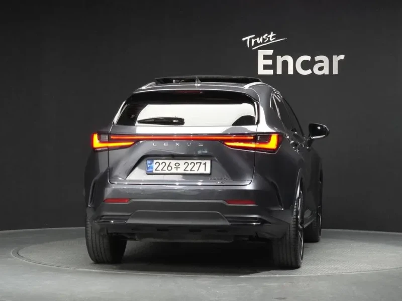 2024 Lexus NX с пробегом 29 136 км