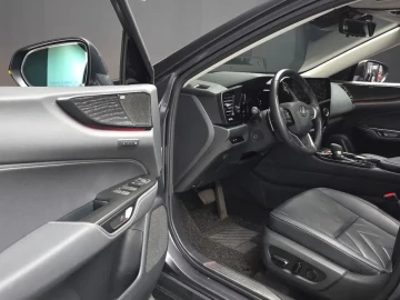 2024 Lexus NX с пробегом 29 136 км