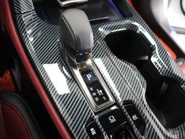 2025 Lexus NX с пробегом 6 389 км