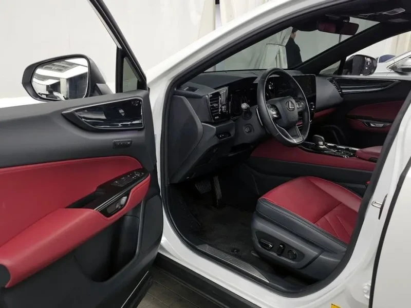2024 Lexus NX с пробегом 17 237 км