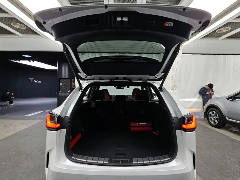 2024 Lexus NX с пробегом 17 237 км