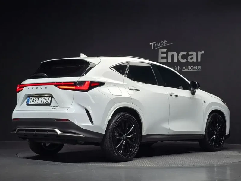 2024 Lexus NX с пробегом 21 368 км