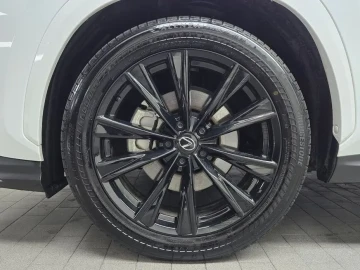 2024 Lexus NX с пробегом 21 368 км