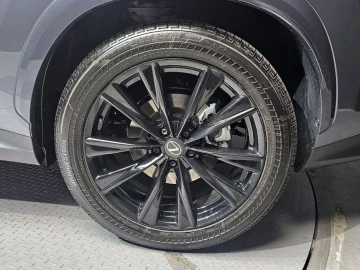 2026 Lexus NX с пробегом 6 093 км