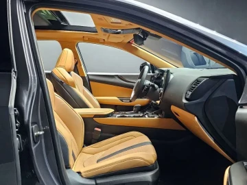 2026 Lexus NX с пробегом 6 093 км