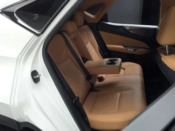 2024 Lexus NX с пробегом 20 548 км