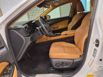2024 Lexus NX с пробегом 15 065 км