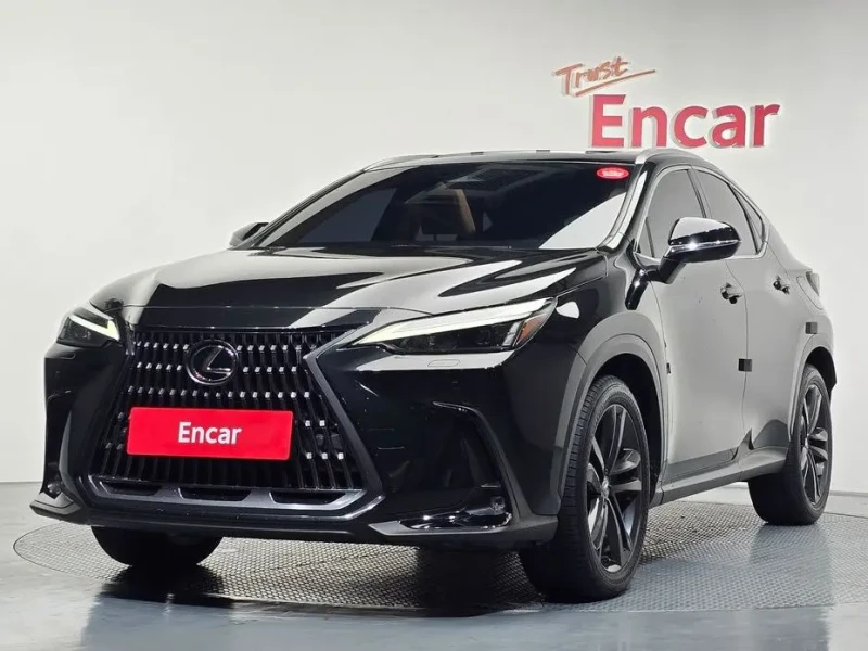 2023 Lexus NX с пробегом 26 276 км