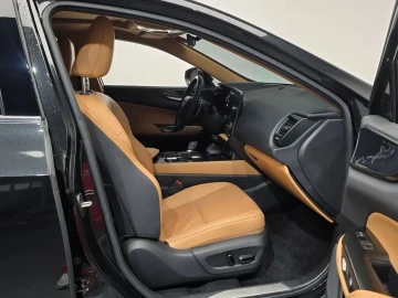 2023 Lexus NX с пробегом 26 276 км