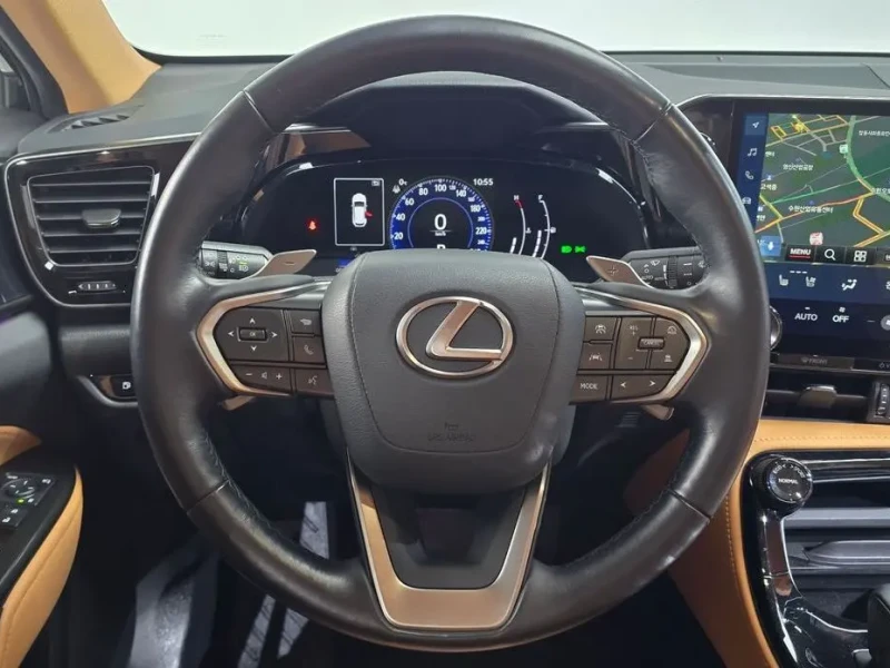 2023 Lexus NX с пробегом 26 276 км