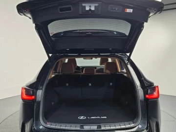 2023 Lexus NX с пробегом 26 276 км