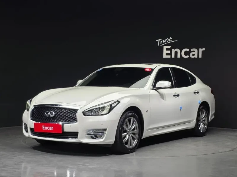 2018 Infiniti Q70 с пробегом 107 344 км