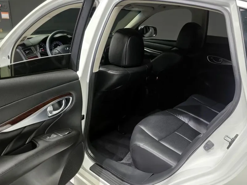 2018 Infiniti Q70 с пробегом 107 344 км