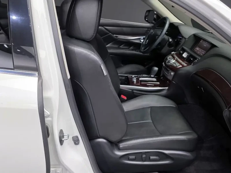 2018 Infiniti Q70 с пробегом 107 344 км
