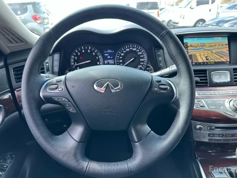 2018 Infiniti Q70 с пробегом 198 487 км