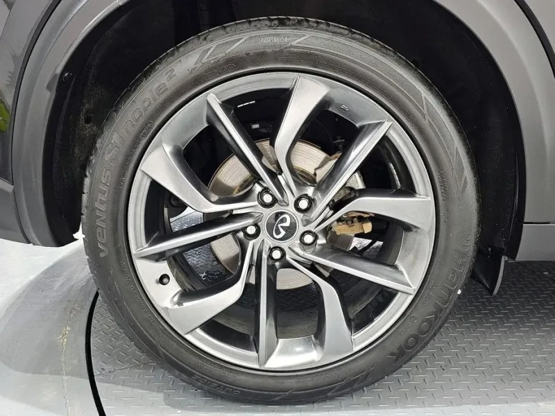 2019 Infiniti QX50 с пробегом 68 688 км