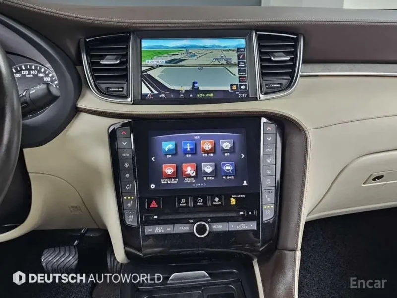 2019 Infiniti QX50 с пробегом 120 238 км