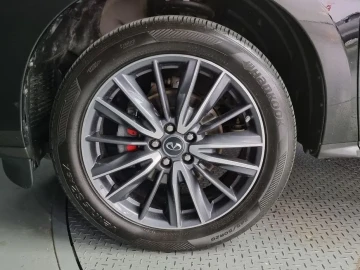 2017 Infiniti QX60 с пробегом 96 614 км