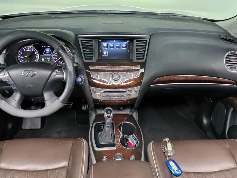 2019 Infiniti QX60 с пробегом 41 998 км