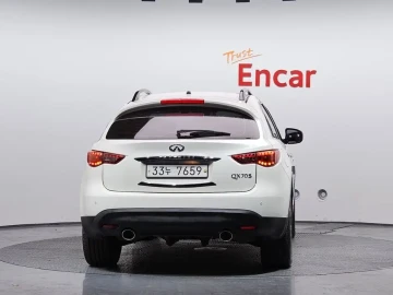 2017 Infiniti QX70 с пробегом 116 404 км