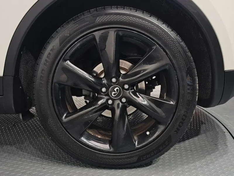 2017 Infiniti QX70 с пробегом 116 404 км