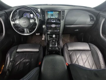 2017 Infiniti QX70 с пробегом 116 404 км