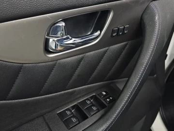 2017 Infiniti QX70 с пробегом 116 404 км