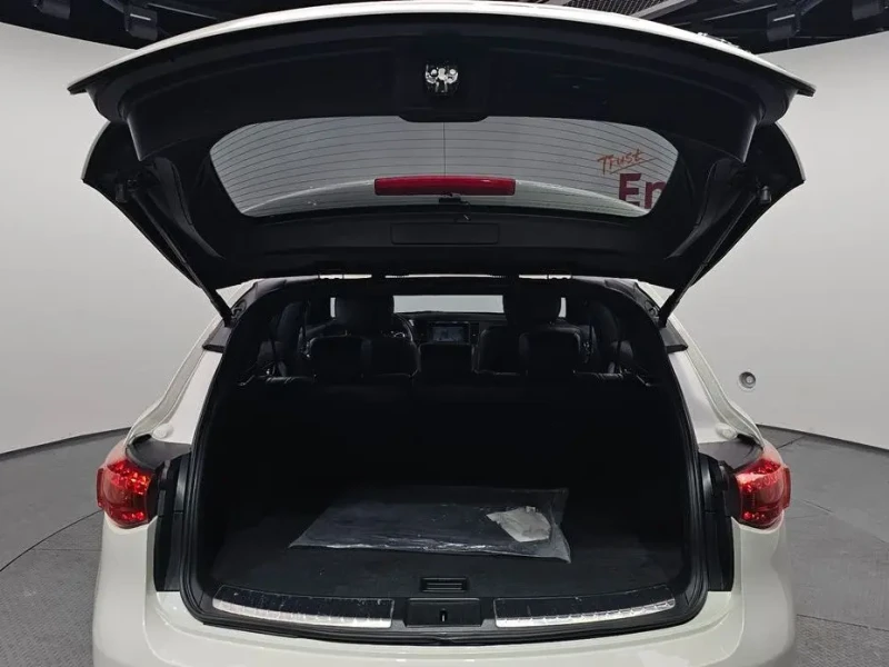 2017 Infiniti QX70 с пробегом 116 404 км