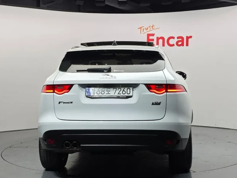 2020 Jaguar F-Pace с пробегом 89 570 км