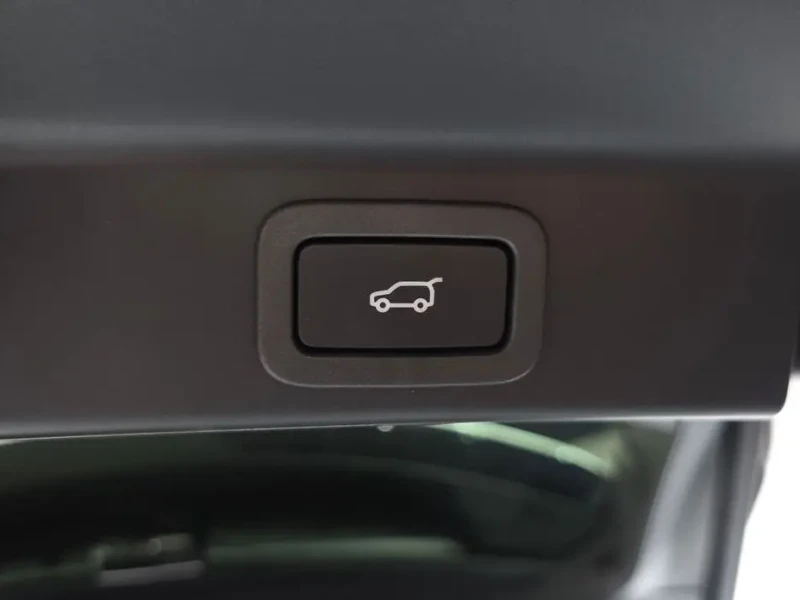 2022 Jaguar F-Pace с пробегом 19 657 км