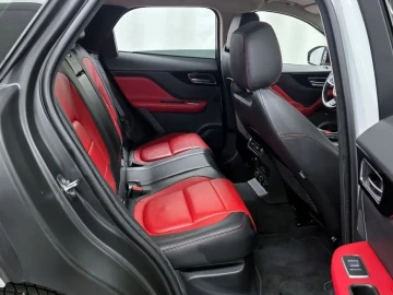 2019 Jaguar F-Pace с пробегом 78 084 км