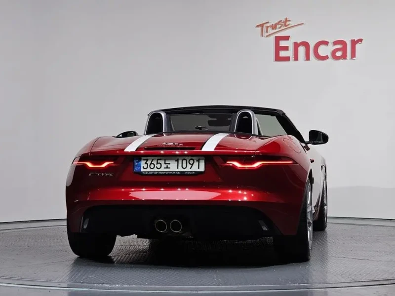 2021 Jaguar F-Type с пробегом 54 816 км
