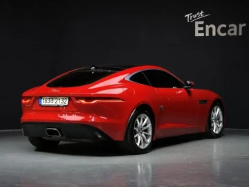 2021 Jaguar F-Type с пробегом 25 950 км