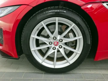 2021 Jaguar F-Type с пробегом 25 950 км