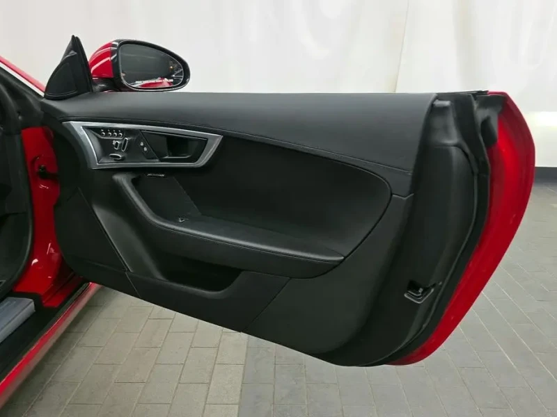 2021 Jaguar F-Type с пробегом 25 950 км