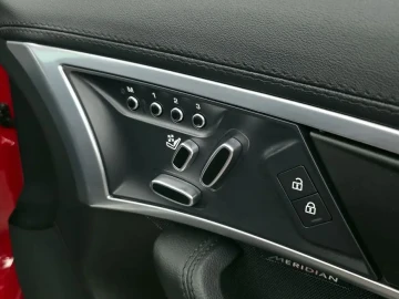 2021 Jaguar F-Type с пробегом 25 950 км