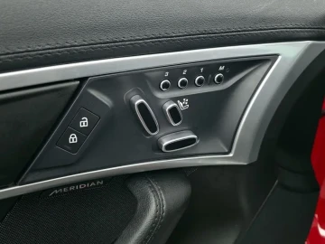 2021 Jaguar F-Type с пробегом 25 950 км