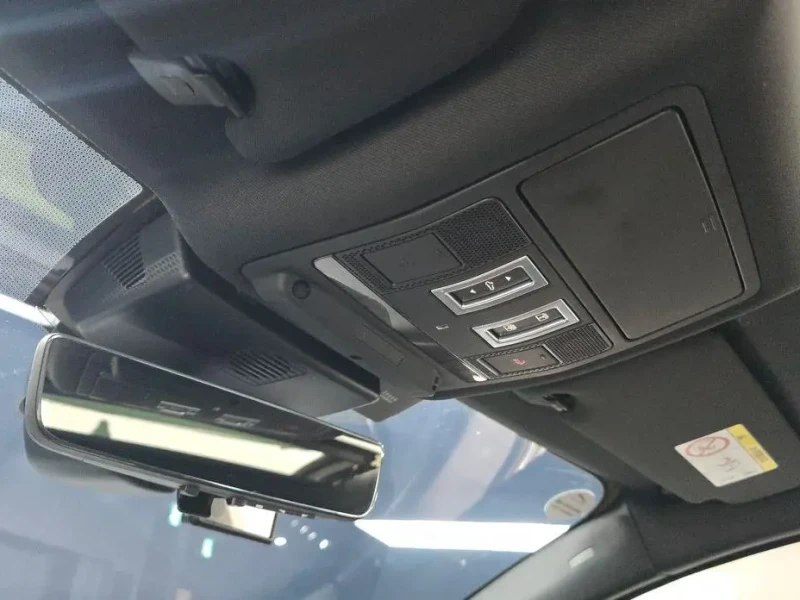 2020 Jaguar XE с пробегом 27 821 км