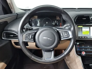 2018 Jaguar XE с пробегом 92 685 км