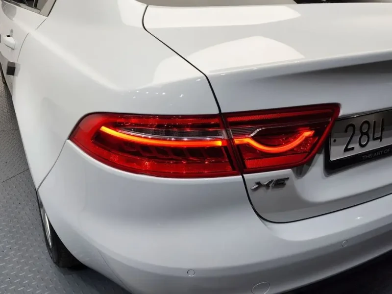 2018 Jaguar XE с пробегом 92 685 км