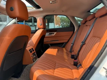 2017 Jaguar XF с пробегом 74 633 км
