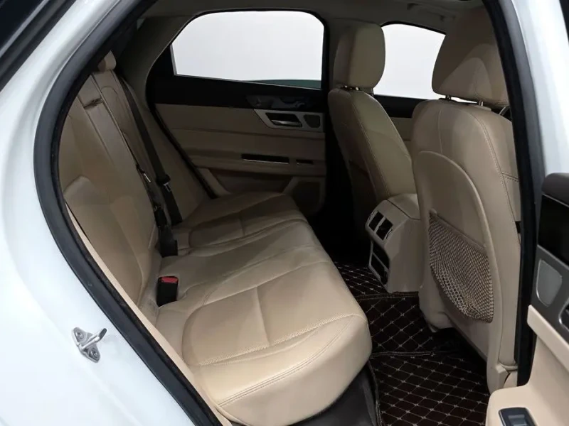2018 Jaguar XF с пробегом 103 773 км