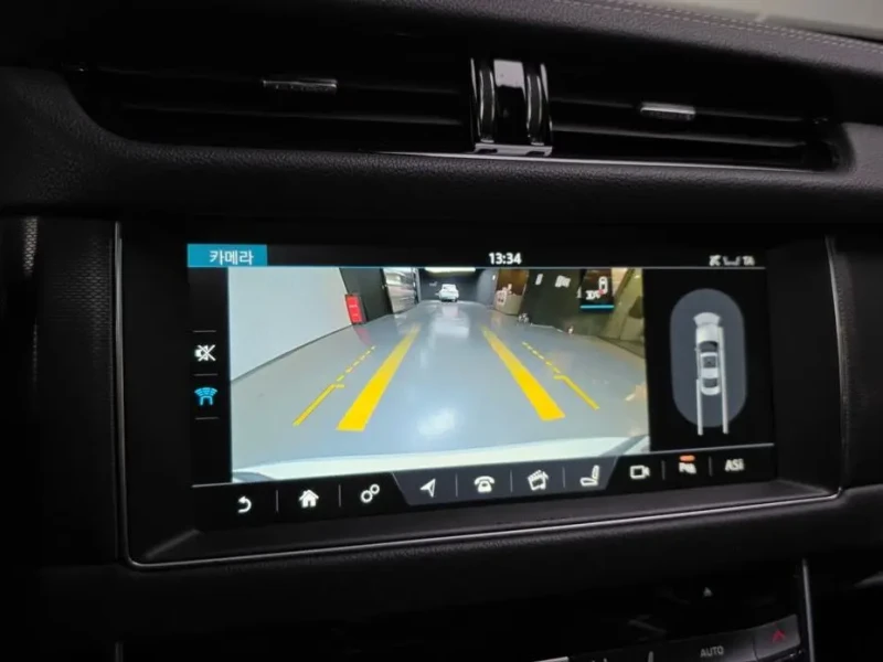 2017 Jaguar XF с пробегом 92 178 км