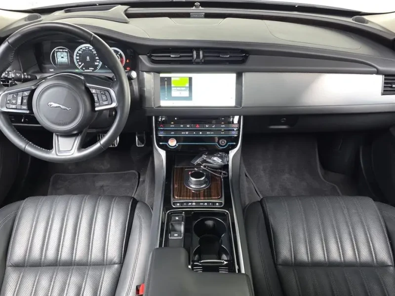 2019 Jaguar XF с пробегом 46 355 км