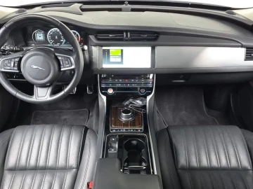2019 Jaguar XF с пробегом 46 355 км