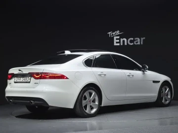 2018 Jaguar XF с пробегом 90 791 км