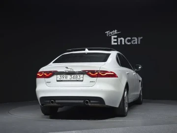 2018 Jaguar XF с пробегом 90 791 км